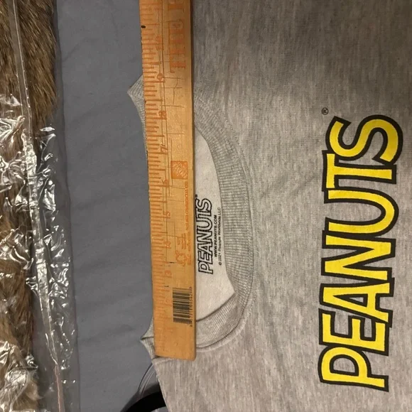 peanuts charlie brown shirt Longsleeve Large Comfy NWOT Graphic Print - Picture 6 of 10